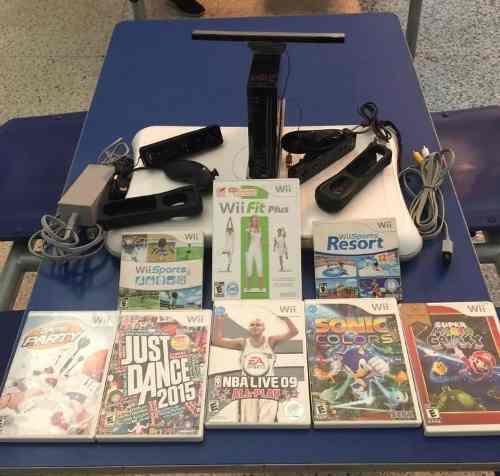 Nintendo Wii Negro + Juegos Originales + Tabla Wii Fit