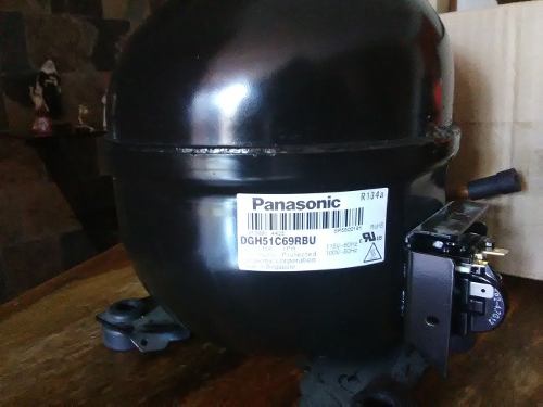 Compresor O Motor 1/4 Marca Panasonic Oferta!! 3 Tubos R-134