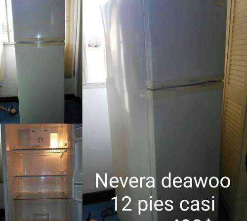 Nevera Marca Daewoo De 12 Pies.