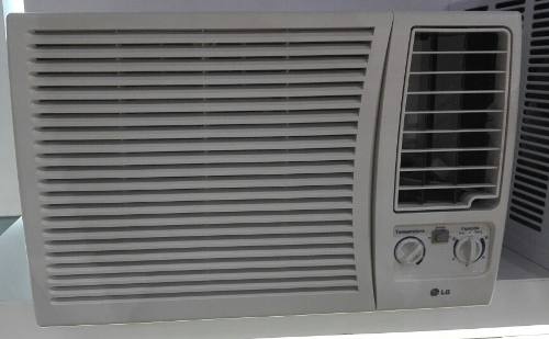 Aire Acondicionado Lg 12 Mil Btu De Ventana Totalmente Nuevo