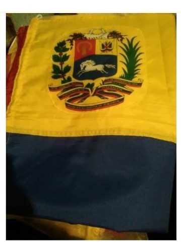 Bandera De Venezuela 140x90cm Al Mayor Y Al Dental