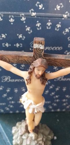 Imagen Jesus En La Cruz Barroco 10cm