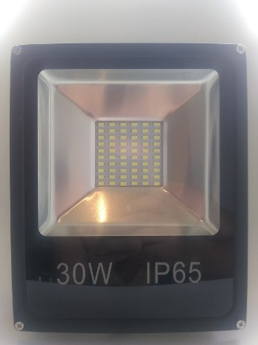 Reflector Led 30w Multivoltaje Ip65 Con Garantia