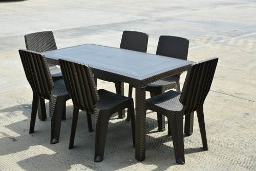 Bello Juego Comedor 6 Puestos En Plastico Ideal Exteriores.