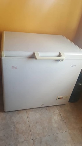 Congelador Freezer Modelo Hf09cm10nw  Litros