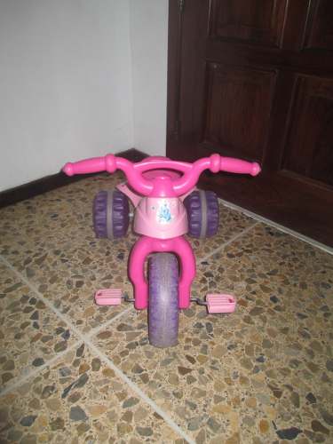 Triciclo Barbie Usado