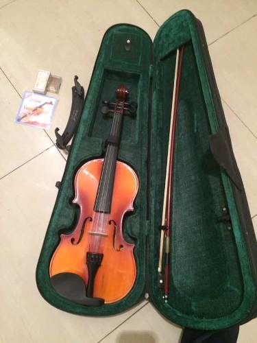 Violin 4/4 Maxton