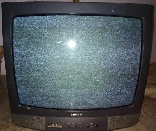 Televisor Samsung 26 Pulgadas Color Negro Sin Control