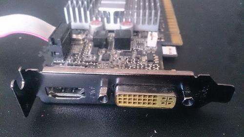 Tarjeta De Video Zotac G210 1 Gb Ddr3