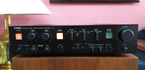 Yamaha C4 Preamplificador