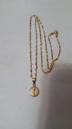 Cadena De Bautizo De Oro 18 K Y Dije De 18 K