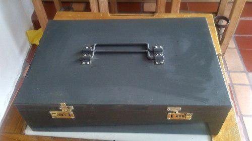 Caja Metalica Para Herramientas O Baul Para El Hogar