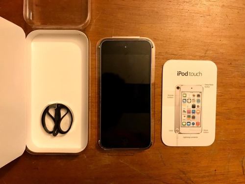 iPod Touch 5g (5ta Generación) (negro-gris) 32gb