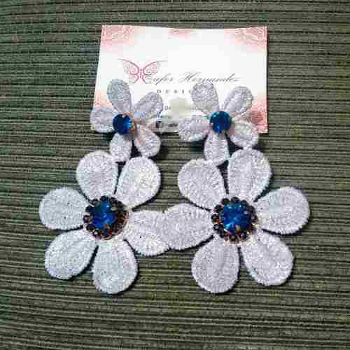 Zarcillos De Soutache Y Torchon A La Moda