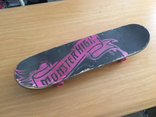 Patineta Skate De 4 Ruedas Monster High