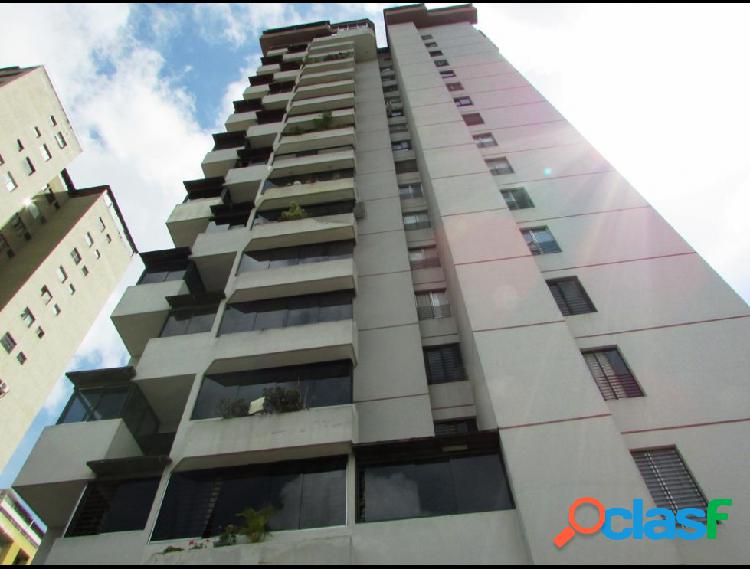 Apartamento en venta Guaicay RAH: 17-10209