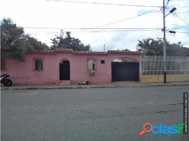 Terreno en venta La Mata, 19-392