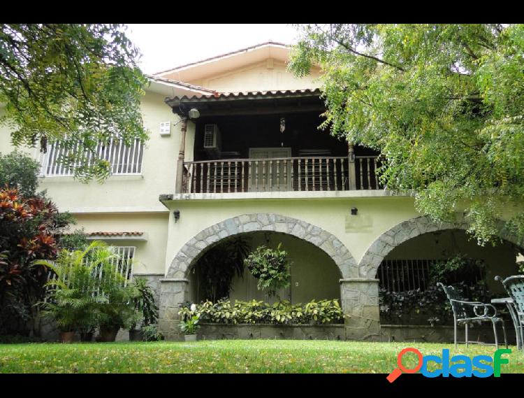 Disponible Casa en venta Altamira RAH: 17-5737