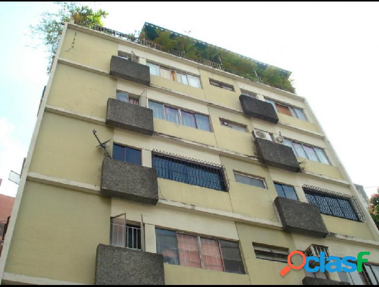 Disponible Local en venta La Florida RAH: 15-7574