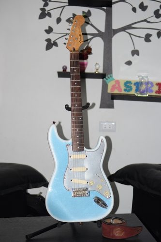 Fender Strat Corona  Oferta!!