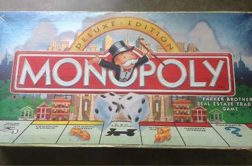 Monopoly Deluxe Edition