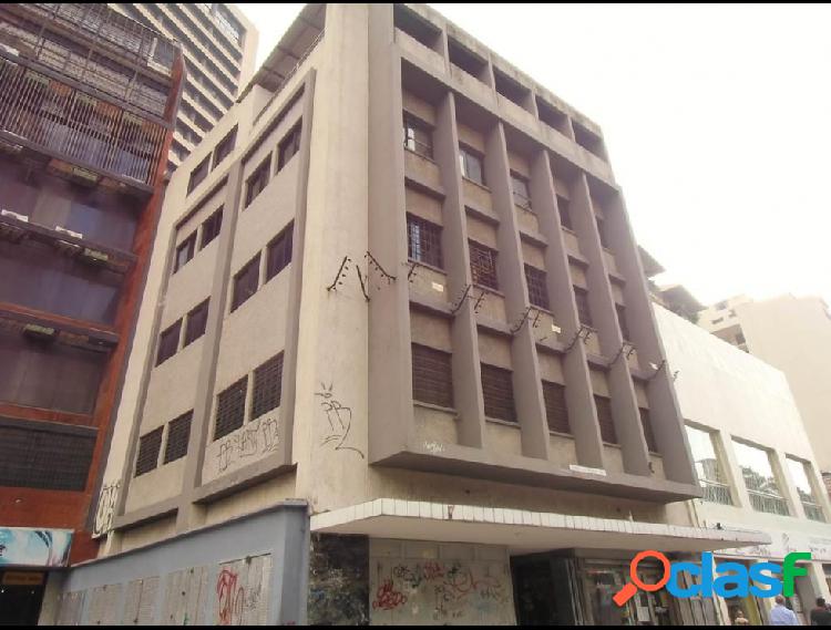 Oficina en venta Sabana Grande RAH: 17-9323