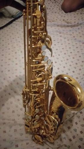 Saxofón Alto Jupiter