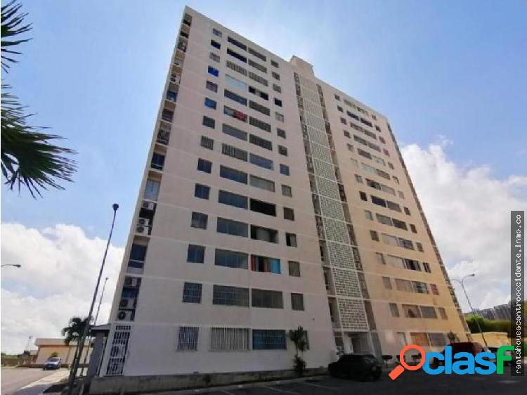 Apartamento en Venta en Barquisimeto 20-865 AL