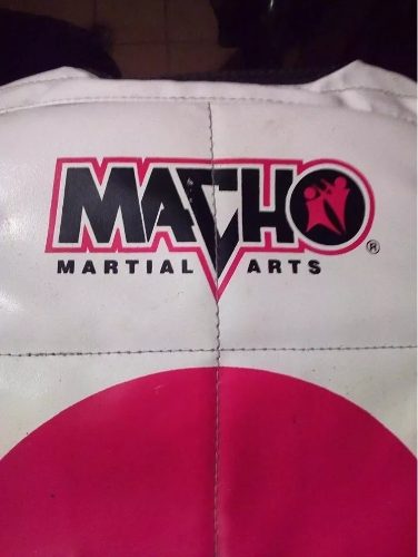 Peto Taekwondo (marca Macho 30.vrd)