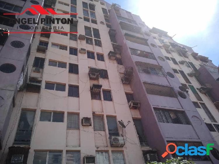 APARTAMENTO EN VENTA POMONA MARACAIBO API 4634