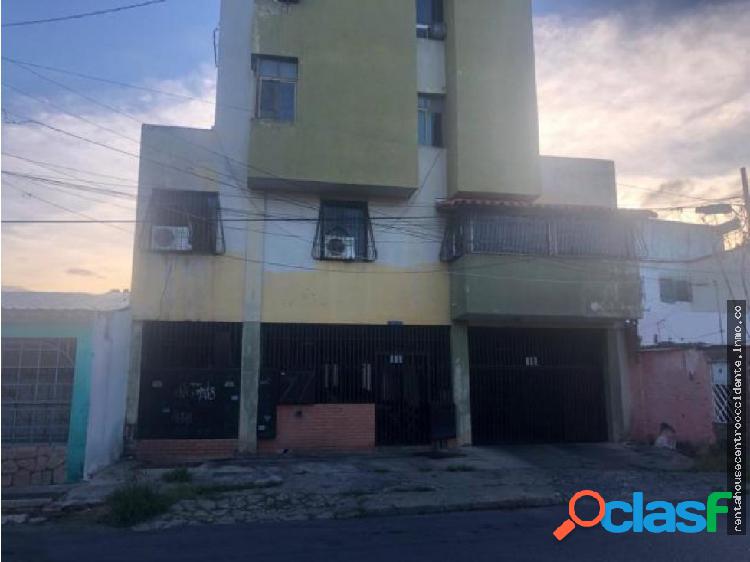 Apartamento en Venta Centro Lara RAHCO