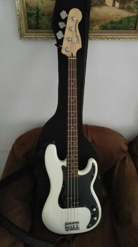 Bajo Squier By Fender Vintage Modified Olympic White