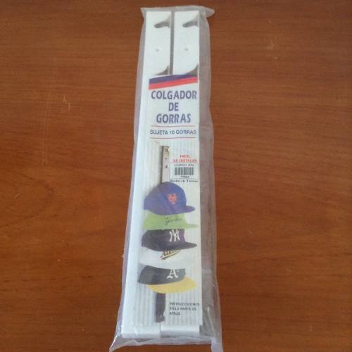 Base Plastica Para Colgar Gorra