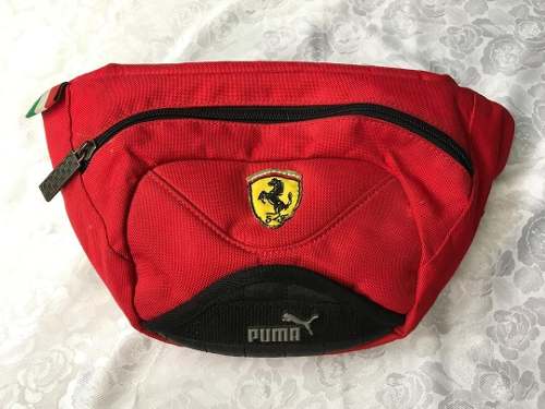 Bolso Koala Marca Puma Con Ferrari 100% Original Color Rojo