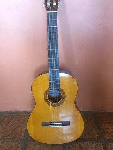 Guitarra C40 Yamaha Como Nueva, Muy Poco Uso