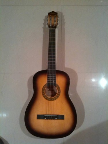 Guitarra Clásica Acústica 100 Verds