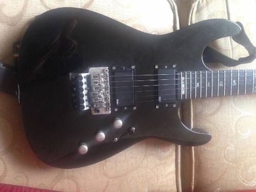 Guitarra Electrica Esp Edicion Kirk Hammet