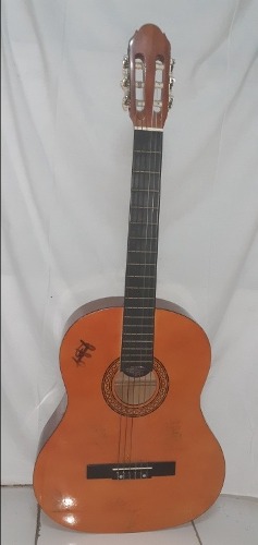 Guitarra Marca Fátima