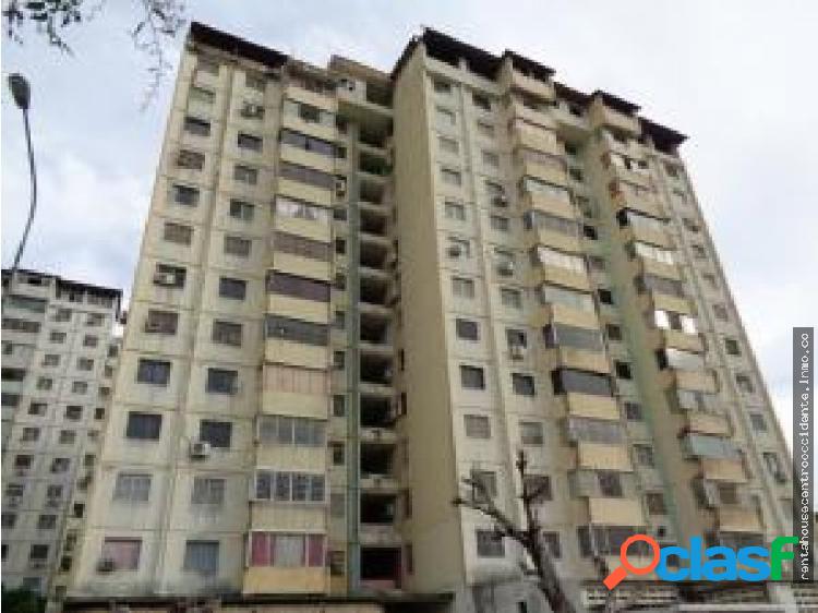 Apartamento en Venta Cabudare, AL 20-2660