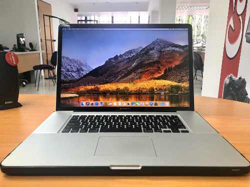 Macbook Pro 17 Intel I7, 4gb Ram, 750hdd 625v