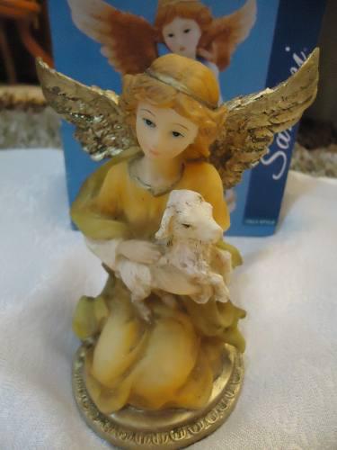 Angel De Navidad Para El Nacimiento O Pesebre De Porcelana