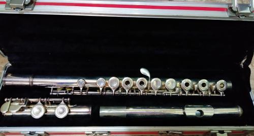 Flauta Profecinal Yamaha 281