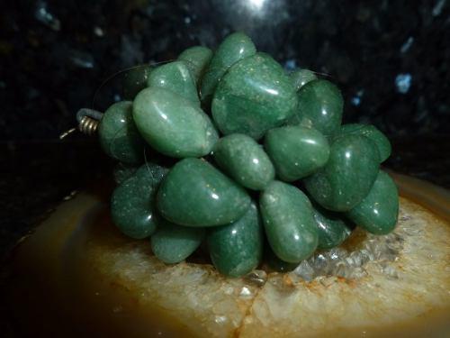 Piedra De Cuarzo En Forma De Uvas Verdes