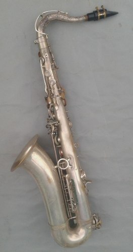 Saxofon New Orleans  Usa Design Usado Listo Para Tocar