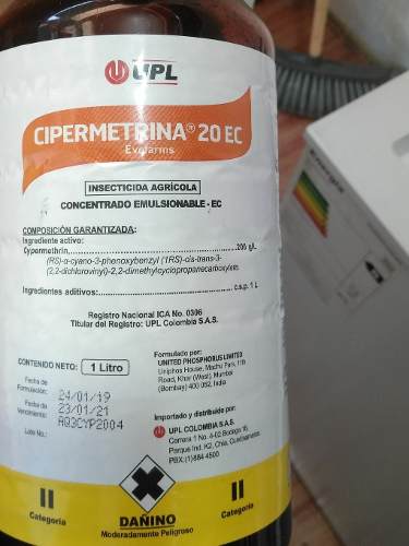 Cipermetrina Al 20% Para Garrapatas Pulgas Y Cucarachas