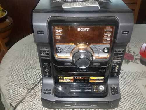 Equipo Sony 720w