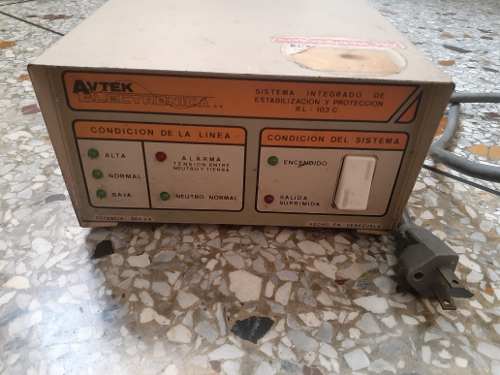 Regulador Y Protector De Voltaje Avtek Rl 103 C