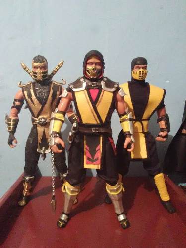 Figuras De Mortal Kombat Scorpion V11,v9,v2 Escala cm