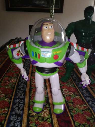 Muñeco Buzz Lightyear