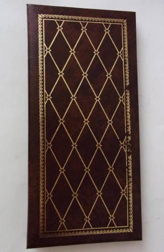 Bello Album Semicuero Marron 29,5x14 Cms.